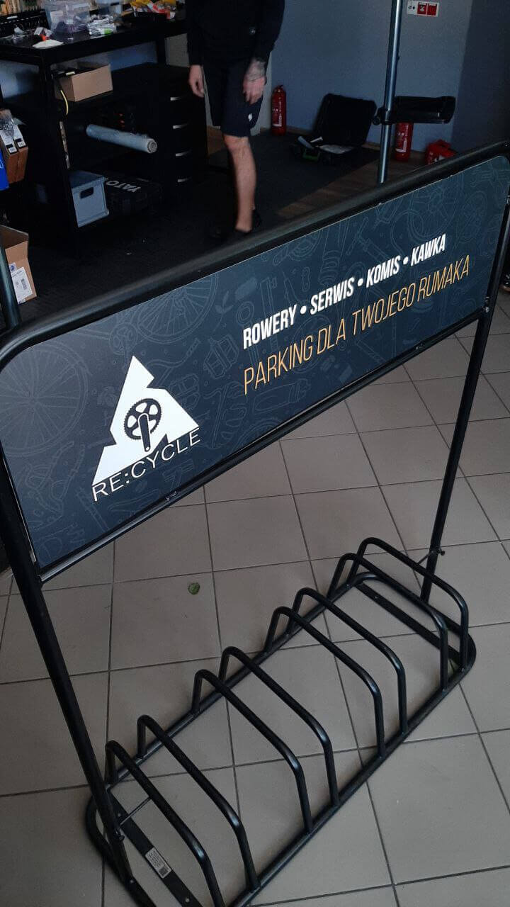 Projektowanie graficzne RE:CYCLE